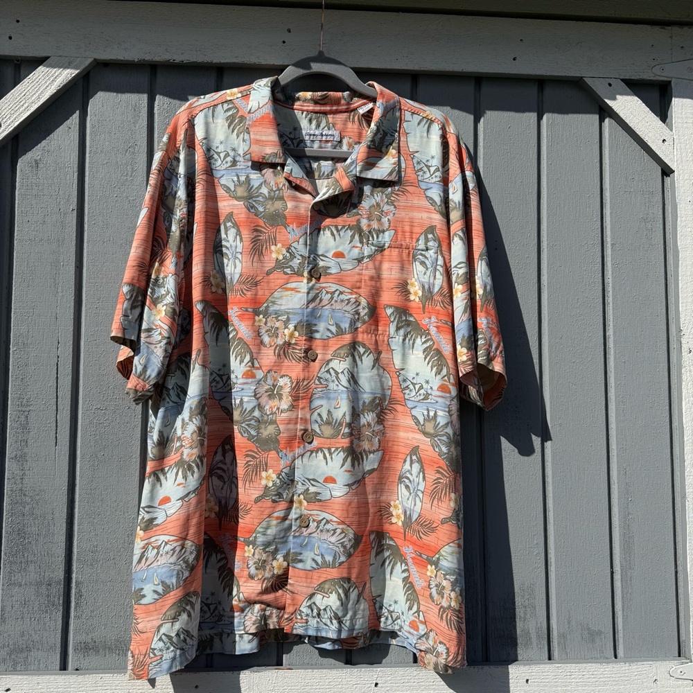 Tommy Bahama 100% Silk Hawaiian Print Button-Up Shirt Men’s XXL